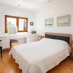 Casa Mariposa Ocean View Guest House Villa